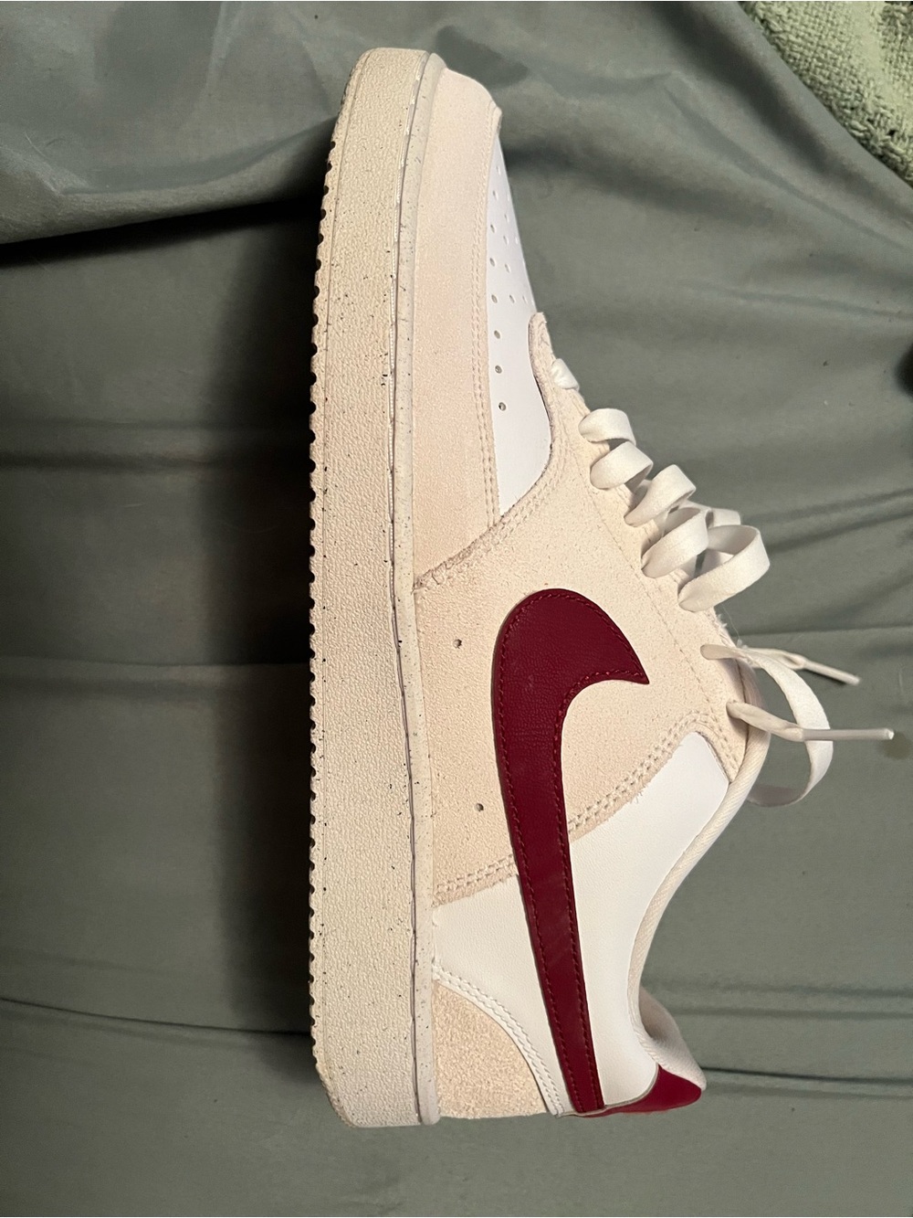 Nike Women's Low-Top Sneakers in White and Red - Picture 13 of 15
